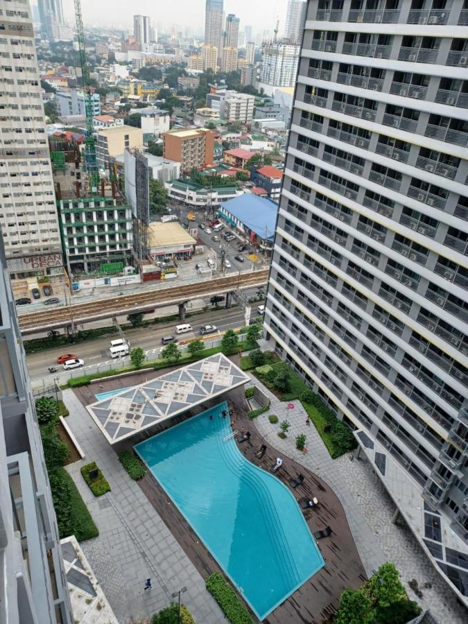 Smdc Fame Residences Manila Exterior photo